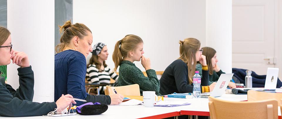 Szene Studium